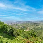 Cozy In With House Sea View Διαμέρισμα