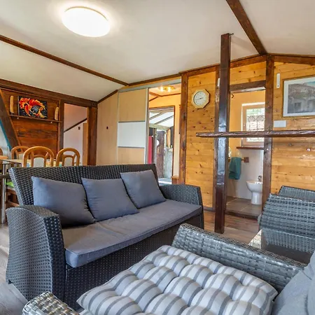 Cozy In With House Sea View 아파트 *