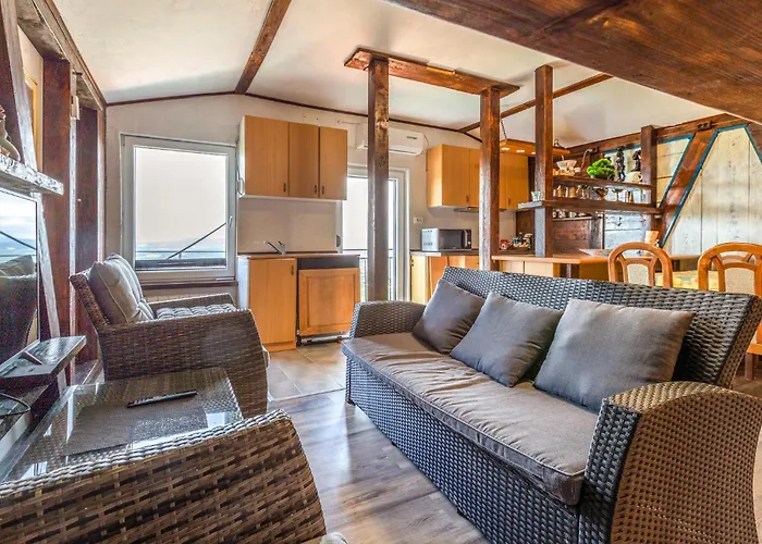 아파트 Cozy In With House Sea View *